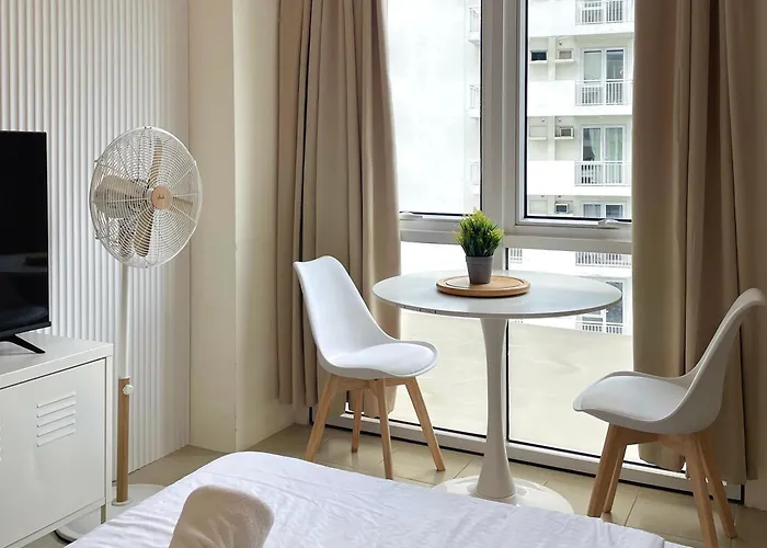 View In Pasig With Pool, Wifi And Netflix Apartamento Manila